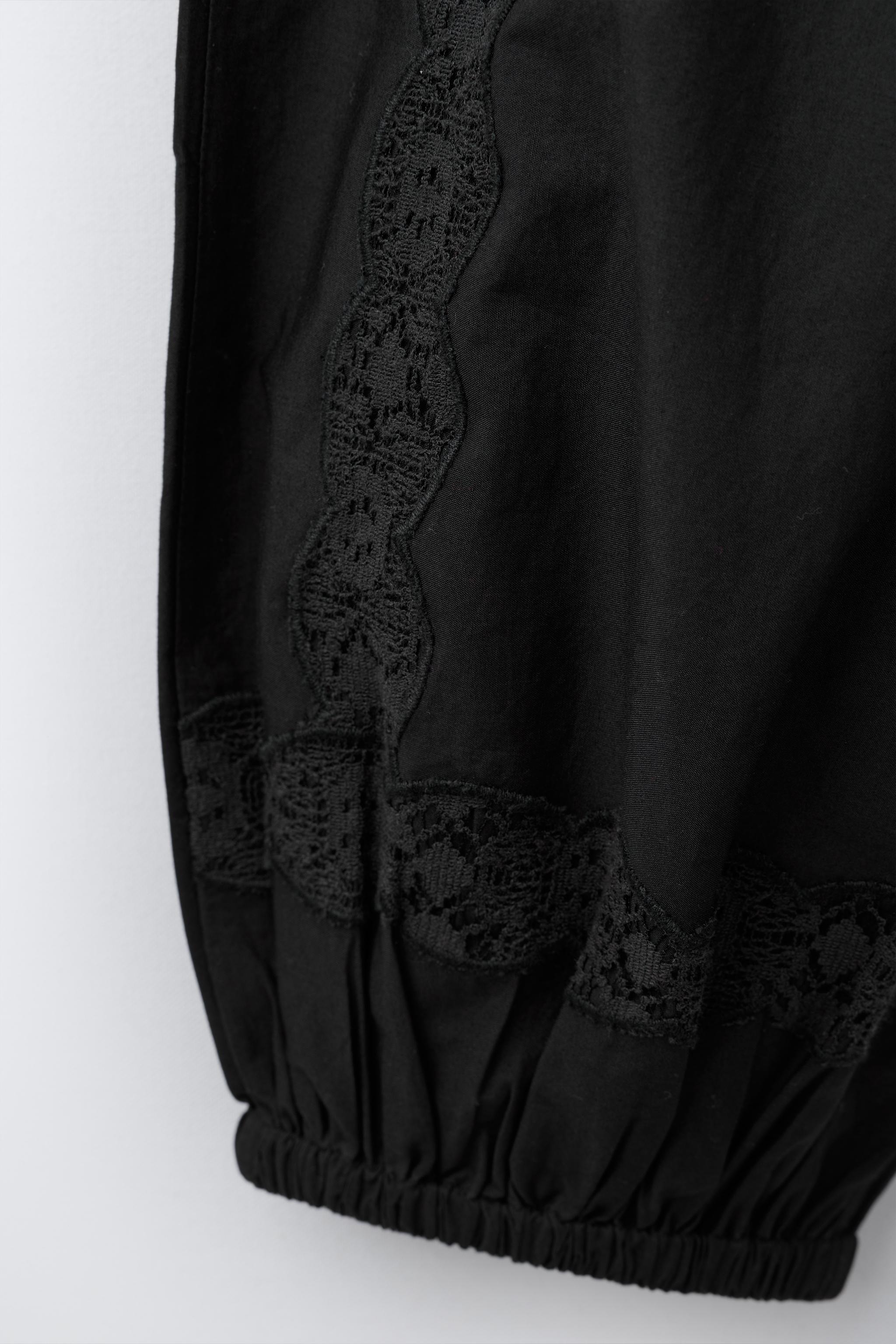 EMBROIDERED LACE BLOOMERS